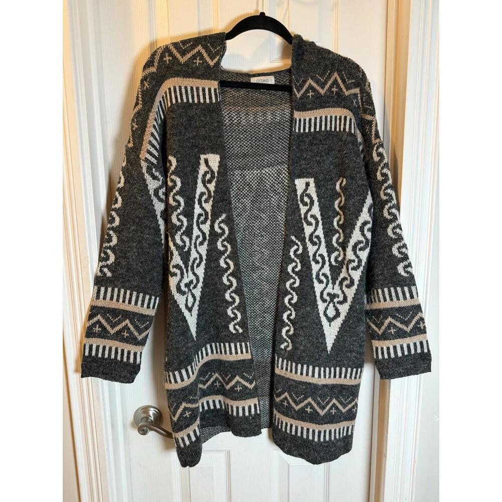 Oceanus Indy Grunge Hooded Long Cardigan Aztec Geometric Design Black & Cream
